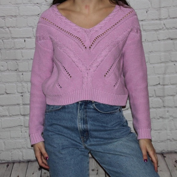 Kendall & Kylie Lavender V-Neck Sweater - Picture 1 of 3